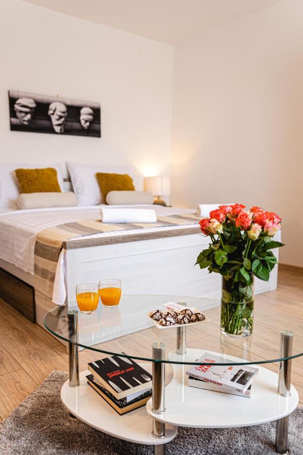 Korallion Apartment Шибеник Экстерьер фото