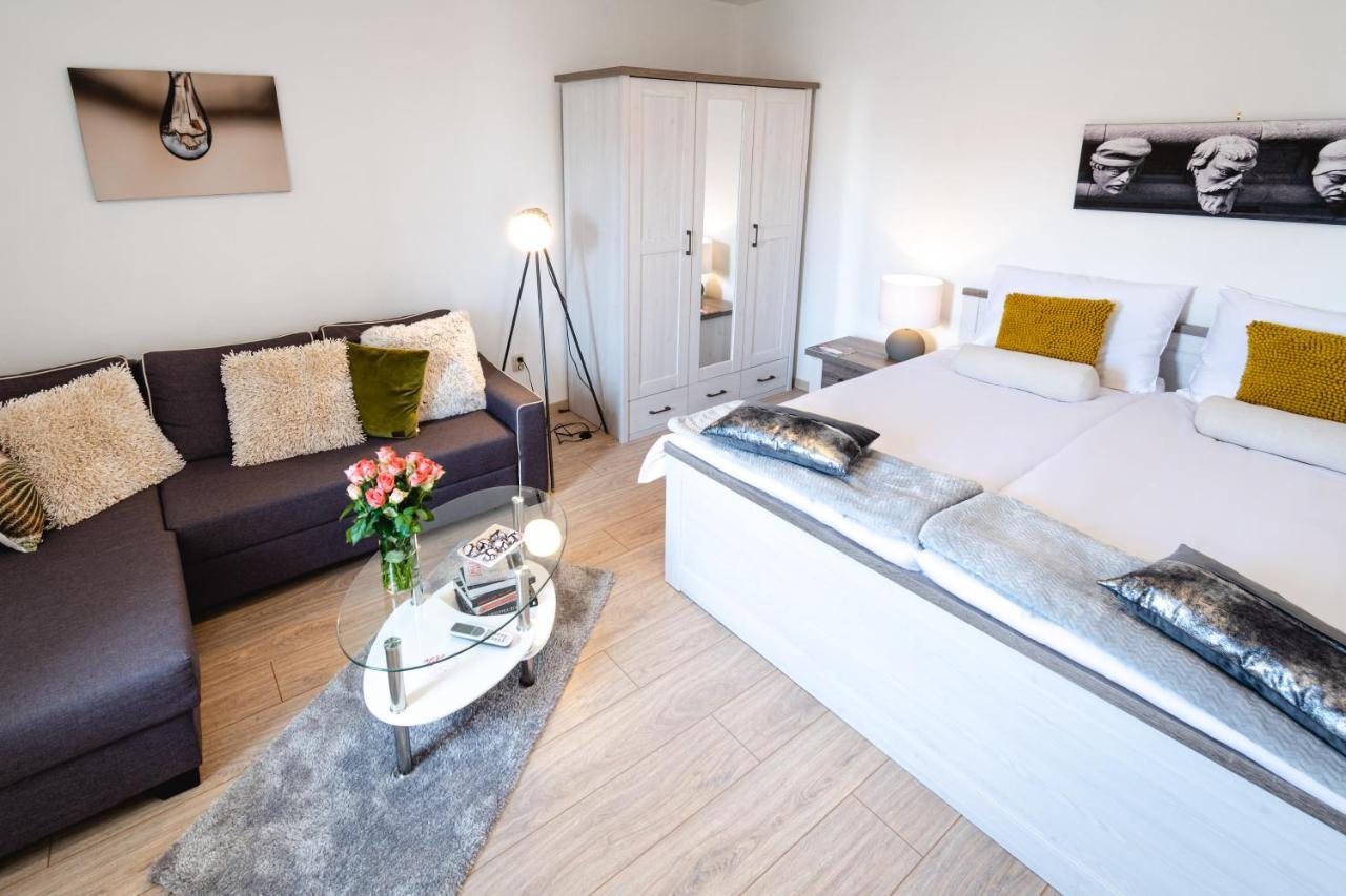 Korallion Apartment Шибеник Экстерьер фото