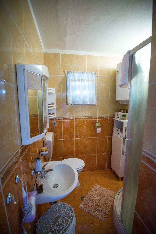 Korallion Apartment Шибеник Экстерьер фото